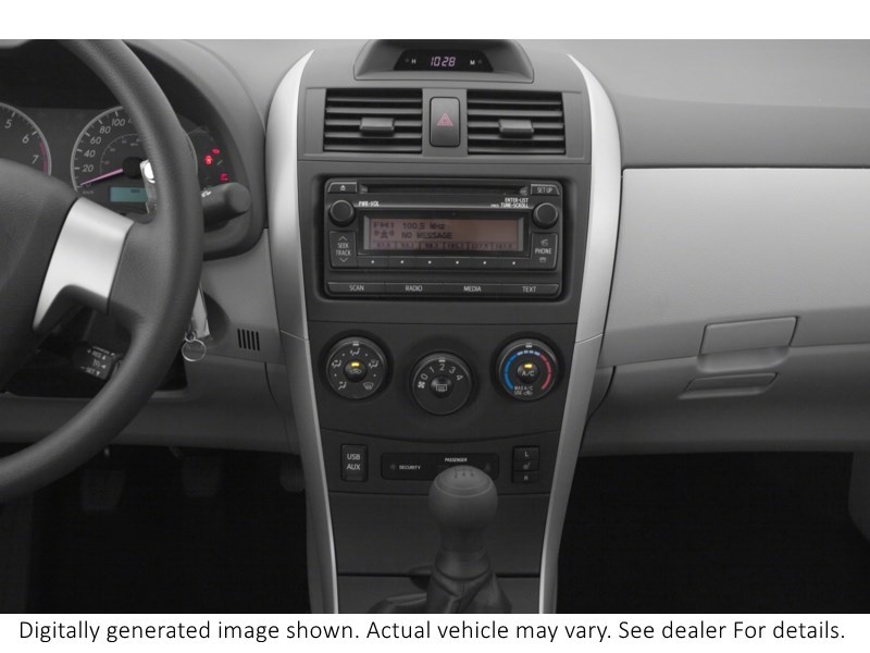 2013 Toyota Corolla 4Dr Sdn Auto LE Exterior Shot 9