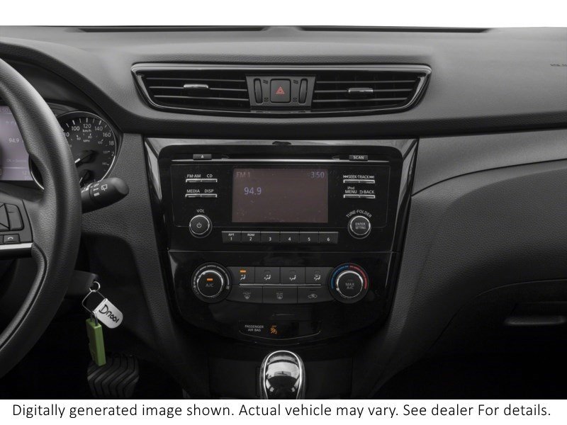 2018 Nissan Qashqai AWD SL CVT Interior Shot 2