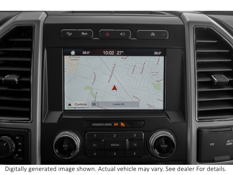 2018 Ford F-150 Lariat 4WD Supercrew 5.5' Box Interior Shot 8
