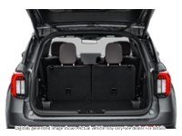 2027 Ford Explorer Platinum 4WD Exterior Shot 4