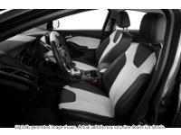 2013 Ford Focus SE | 2.0L | Htd Seats | Auto | A/C | Keyless Ent Interior Shot 5