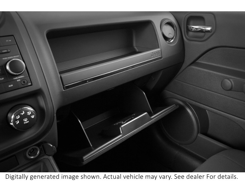 2016 Jeep Patriot 4WD 4Dr High Altitude Interior Shot 4