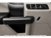 2016 Ford F-150 2WD Supercab 145