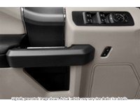 2016 Ford F-150 2WD Supercab 145
