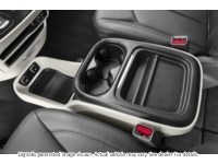 2020 Chrysler Pacifica Limited 35Th Anniversary FWD *Ltd Avail* Interior Shot 7