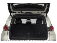 2019 Toyota Highlander AWD XLE Exterior Shot 4
