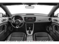 2018 Volkswagen Beetle Trendline Auto Interior Shot 6