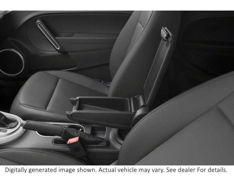 2018 Volkswagen Beetle Trendline Auto Interior Shot 7
