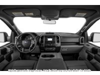 2018 Ford F-150 XLT 4WD Supercrew 5.5' Box Interior Shot 6