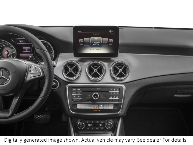 2018 Mercedes-Benz Gla 250 Gla 250 4Matic Suv Interior Shot 2