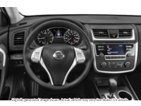 2018 Nissan Altima 2.5 SV Sedan Interior Shot 3