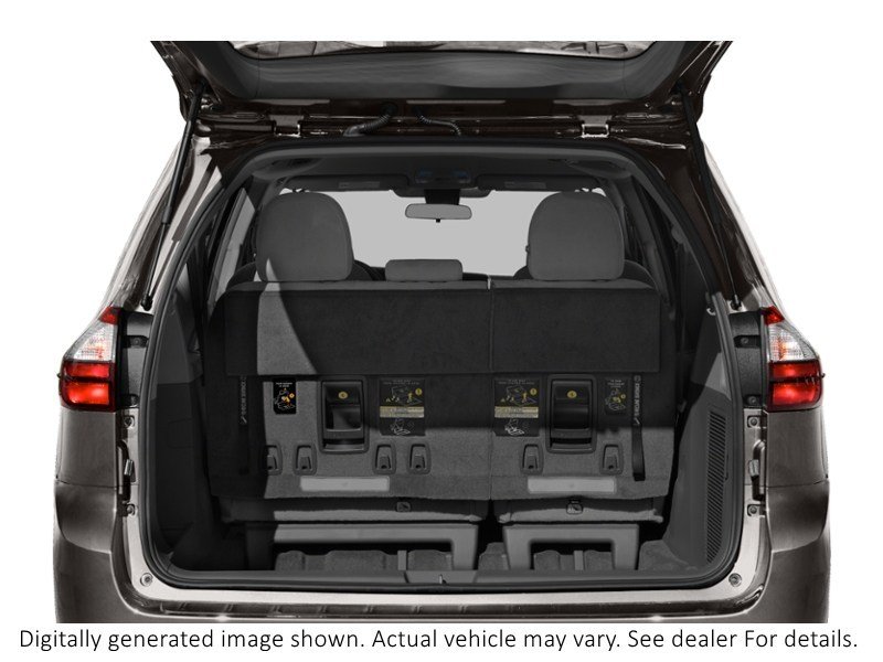 2019 Toyota Sienna LE 8-Passenger FWD Exterior Shot 4