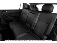 2018 Volkswagen Tiguan Trendline FWD Interior Shot 5