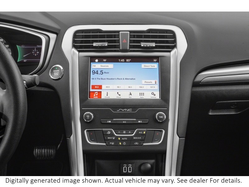 2019 Ford Fusion SE Interior Shot 2