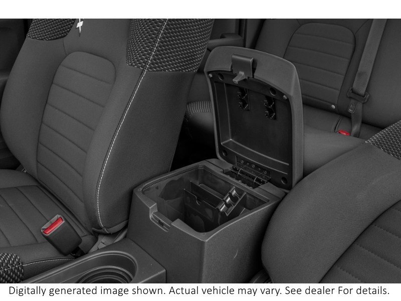 2019 Nissan Frontier Crew Cab Pro-4X Standard Bed 4X4 Auto Interior Shot 7