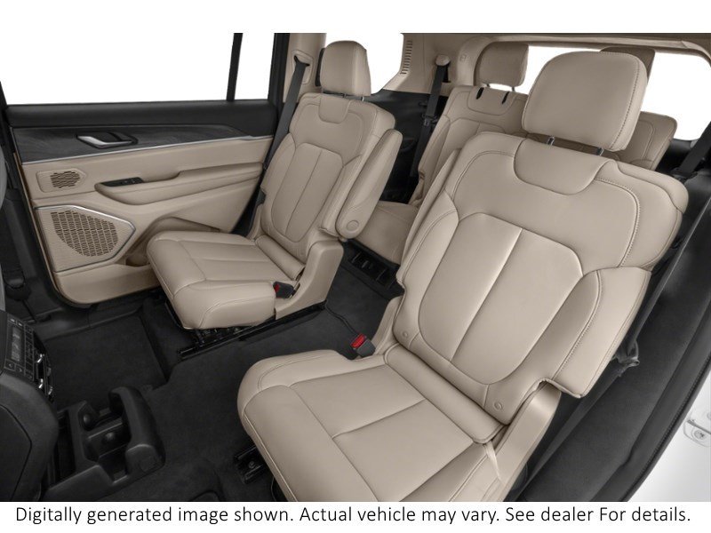 2021 Jeep Grand Cherokee L Altitude 4X4 Interior Shot 5