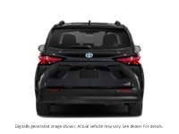 2021 Toyota Sienna LE 8-Passenger FWD Exterior Shot 7