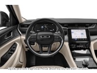 2024 Jeep Grand Cherokee Altitude 4X4 Interior Shot 3