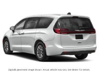 2023 Chrysler Pacifica Touring L FWD Exterior Shot 9