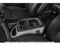 2023 Chrysler Pacifica Touring L FWD Interior Shot 7
