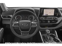 2024 Toyota Highlander XLE AWD Interior Shot 3