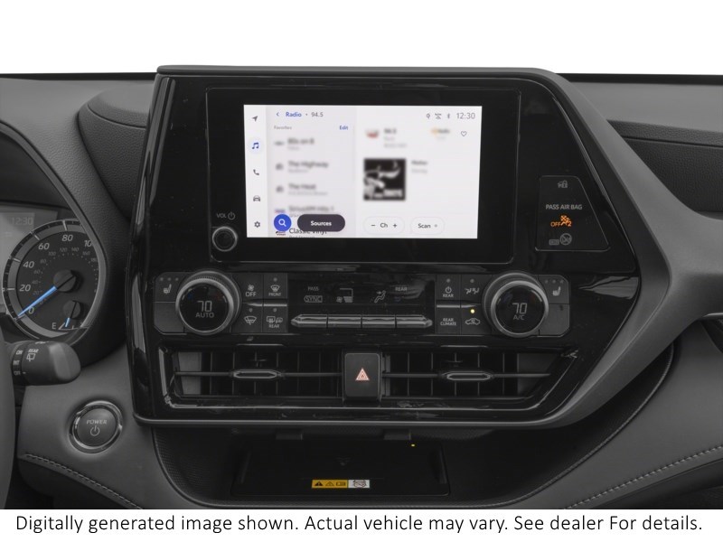 2026 Toyota Highlander Hybrid Hybrid XLE AWD Interior Shot 8