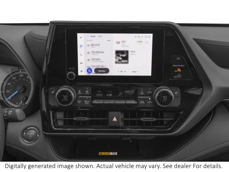 2026 Toyota Highlander Hybrid Hybrid XLE AWD Interior Shot 8