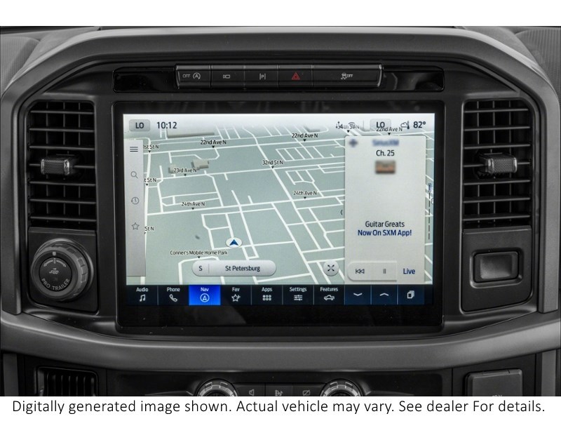 2025 Ford F-150 XLT 4WD Supercrew 5.5' Box Interior Shot 8