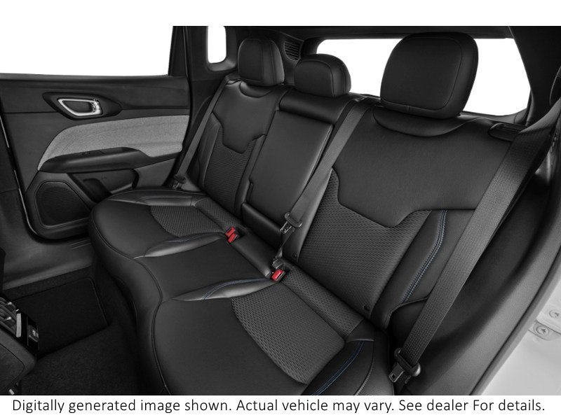 2025 Jeep Compass Altitude 4X4 Interior Shot 4