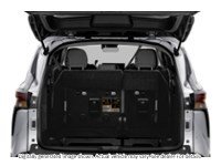 2026 Toyota Sienna LE 8-Passenger AWD Exterior Shot 4