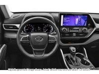 2026 Toyota Highlander XLE AWD Interior Shot 3