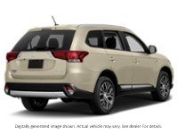 2018 Mitsubishi Outlander SE Awc Diamond White Pearl  Shot 32
