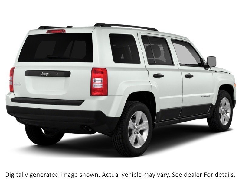 2016 Jeep Patriot 4WD 4Dr High Altitude Bright White  Shot 2