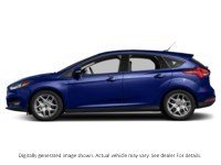2015 Ford Focus 5Dr Hb SE Performance Blue Metallic  Shot 3