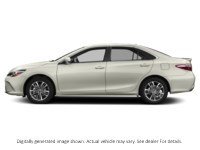 2017 Toyota Camry 4Dr Sdn I4 Auto SE Blizzard Pearl  Shot 3