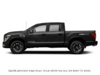 2018 Nissan Titan 4X4 Crew Cab Pro-4X Gun Metallic  Shot 17
