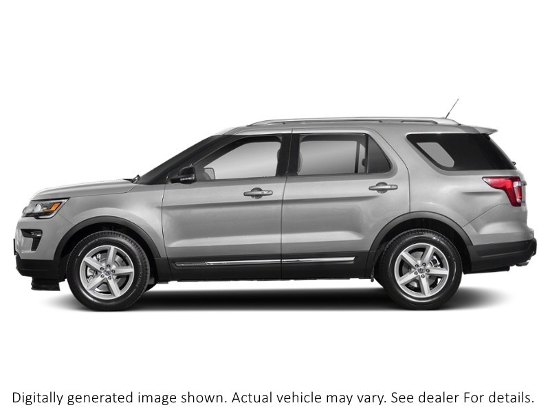 2018 Ford Explorer XLT 4WD Ingot Silver Metallic  Shot 47