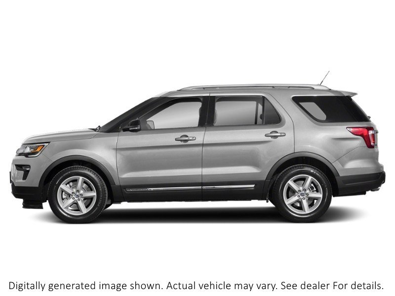 2018 Ford Explorer XLT 4WD Ingot Silver Metallic  Shot 47