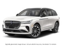 2026 Lincoln Nautilus Reserve AWD White Platinum Metallic Tri-Coat  Shot 4