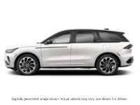 2026 Lincoln Nautilus Premiere AWD White Platinum Metallic Tri-Coat  Shot 3