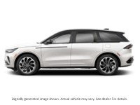 2026 Lincoln Nautilus Premiere AWD White Platinum Metallic Tri-Coat  Shot 3