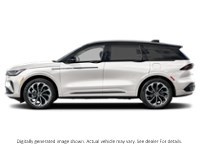 2026 Lincoln Nautilus Reserve AWD White Platinum Metallic Tri-Coat  Shot 5