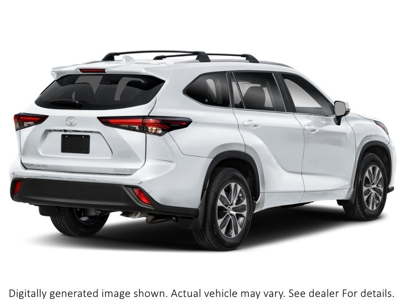 2026 Toyota Highlander XLE AWD Wind Chill Pearl  Shot 6